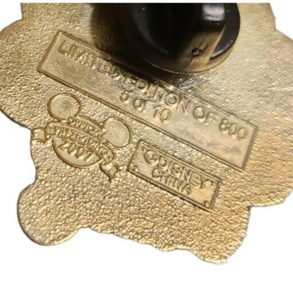 Disney Pin 54732 WDW Cute Characters Mystery Pluto Dog Bone Sparkle LE 800 - Picture 4 of 4